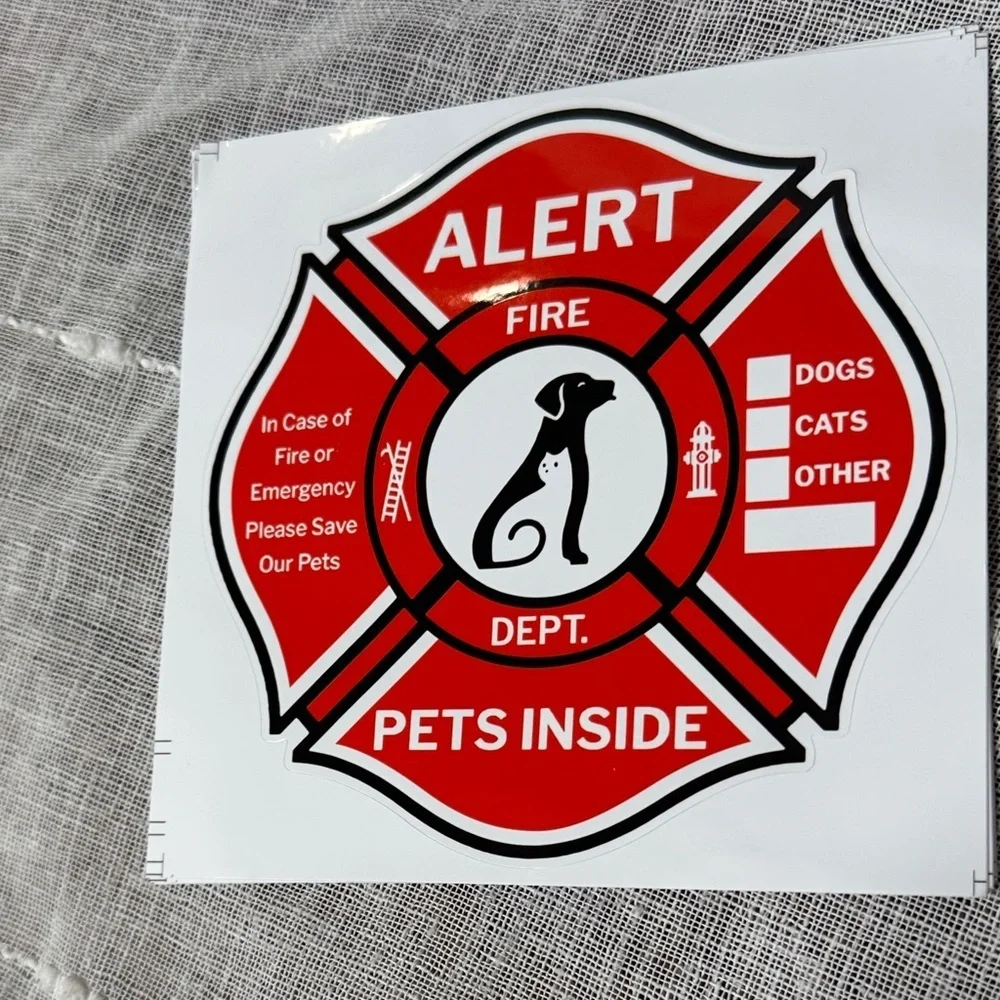 911 Emergency Sticker for Pet Life Saving NWT PROTECT YOUR BELOVED PETS 4 3/4